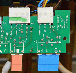 bx pt 228 combi.con x3 on pcb.gif